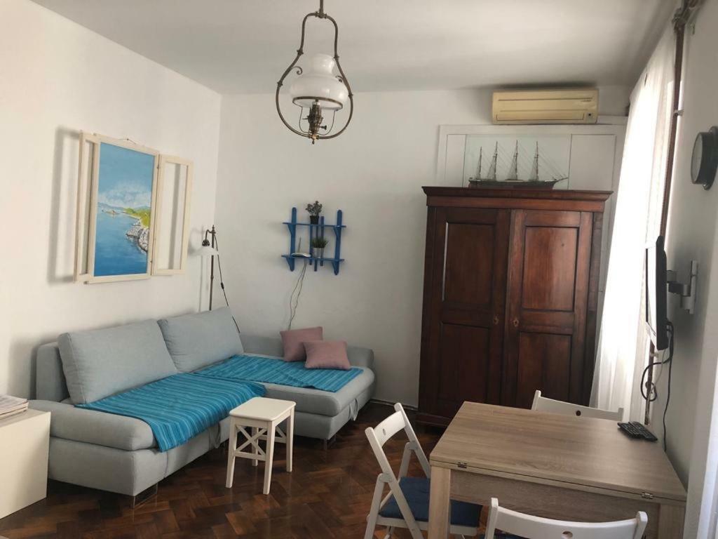 Apartment Eleonora Senj  Eksteriør bilde